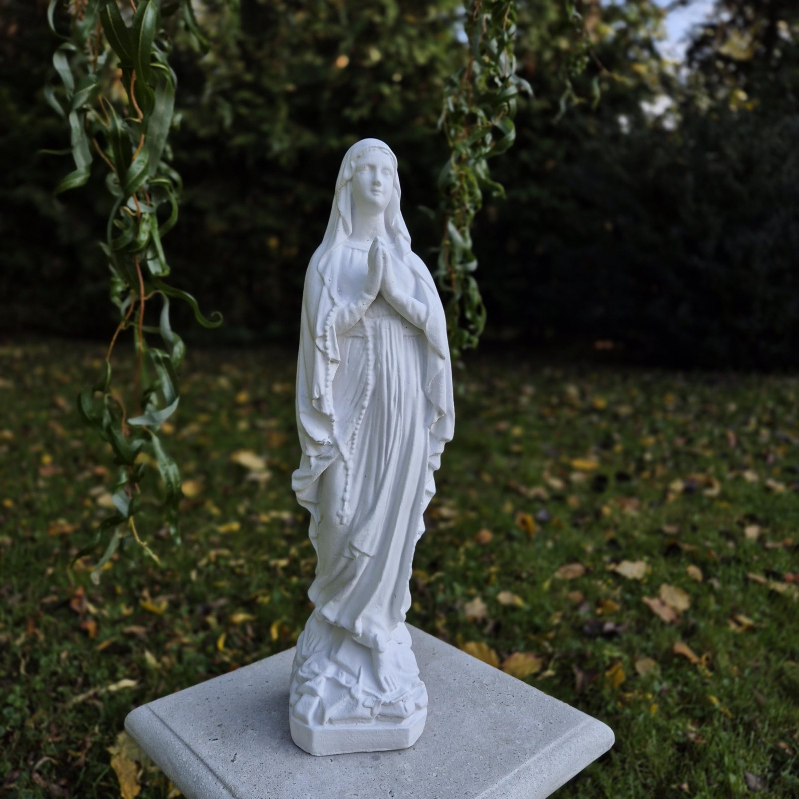 FABRIQ Heilige Muttergottes Statue 38 cm – 2 kg Steinguss – Wetterfest & frostsicher – Gartenfigur Madonna für Haus & Kirche - Image 2