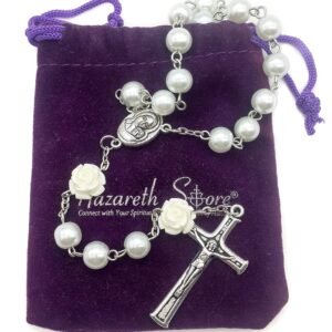Nazareth Store Weiße Perlen, Rosenkranz, Rosen, geheimnisvolle Perlen, Gebetskette, unsere Rosen-Lourdes-Medaille und unser Kreuz-Kruzifix - Image 1
