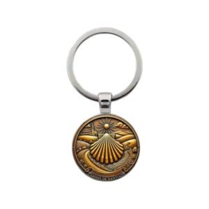 World of Pilgrims Jakobsweg Schlüsselanhänger „Camino de Santiago“ – Edles Bronze-Design mit Jakobsmuschel & Landschaft – Metall-Anhänger – Rund – 3 x 3 cm - Image 1